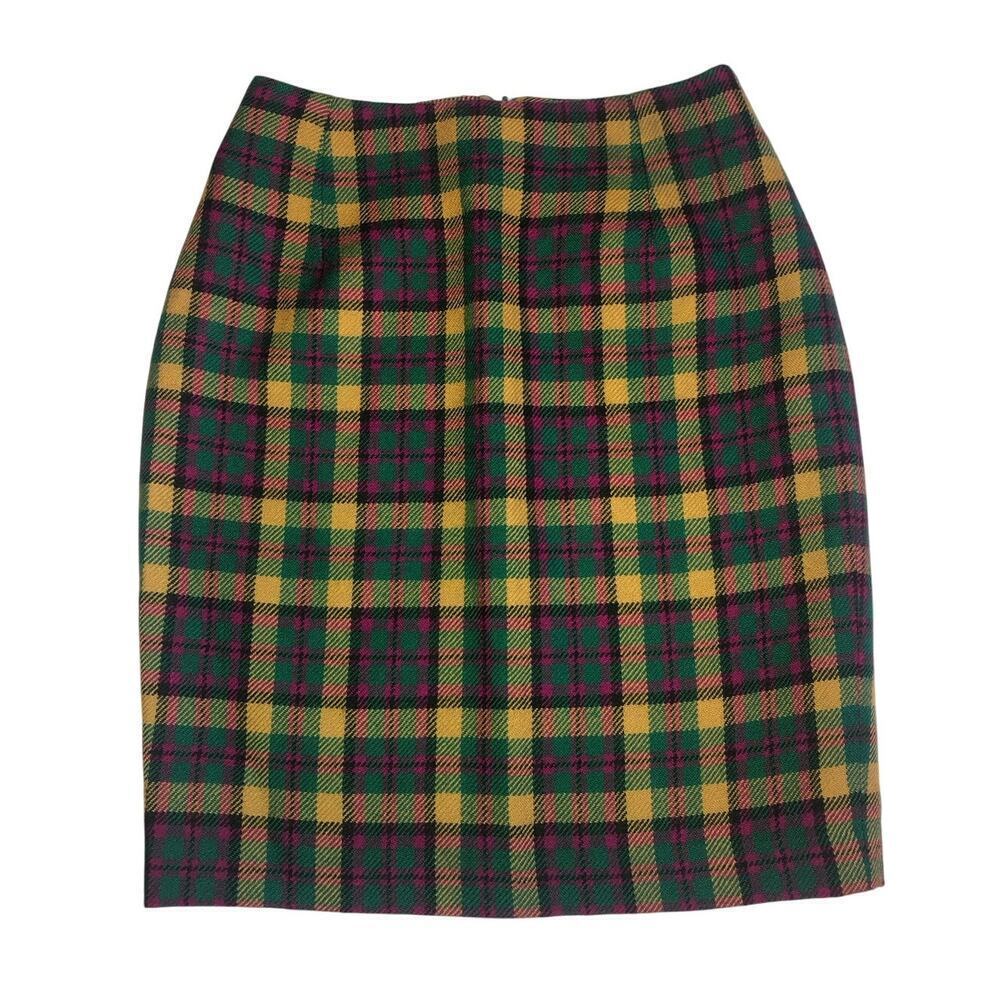 Vintage Plaid Wool Skirt Size XS  Pencil Schoolgirl Twee Preppy Green Red Gold